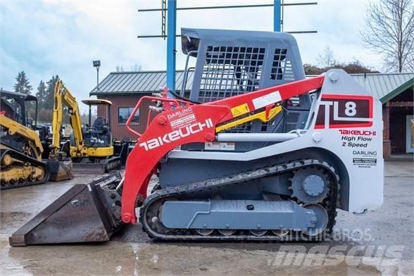 Takeuchi TL8 Šmykom riadené nakladače