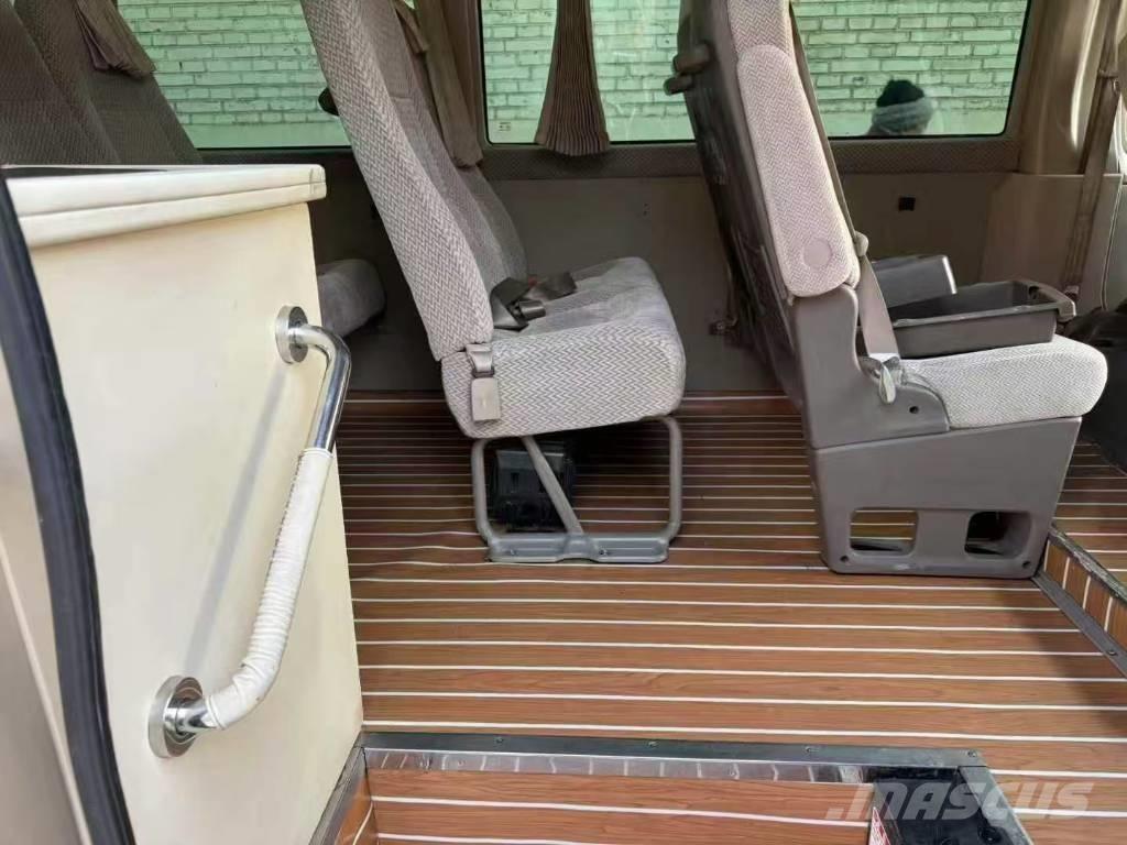 Toyota Coaster Bus Minibusy