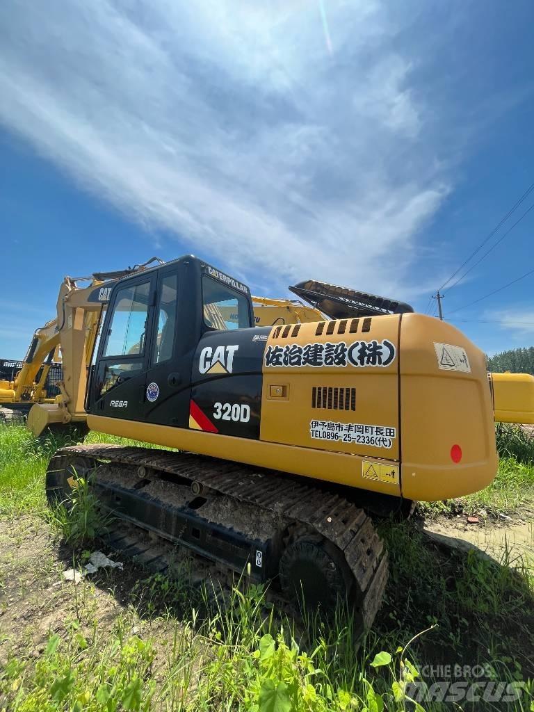 CAT 320d Pásové rýpadlá
