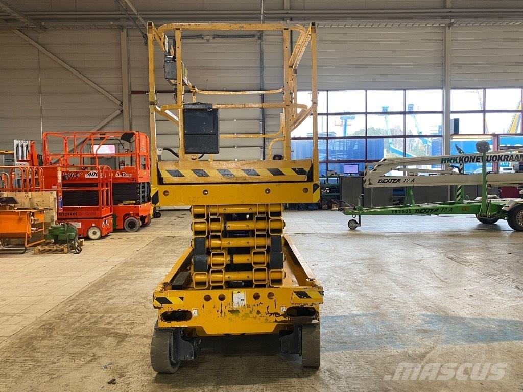 Haulotte Compact 14 Nožnicové zdvíhacie plošiny