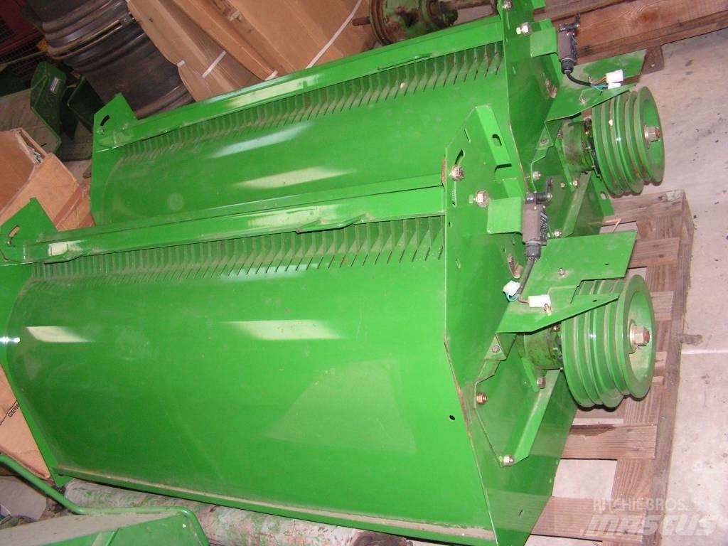 John Deere 1450 CWS Podvozky a zavesenie kolies
