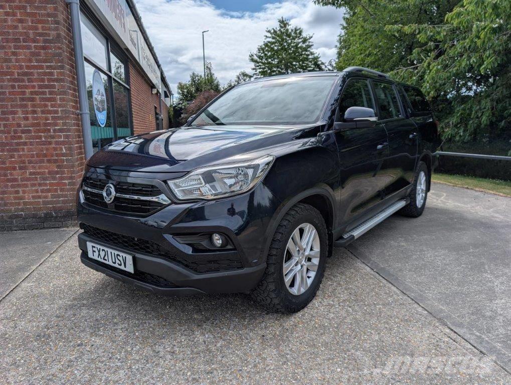 Ssangyong Musso Automobily