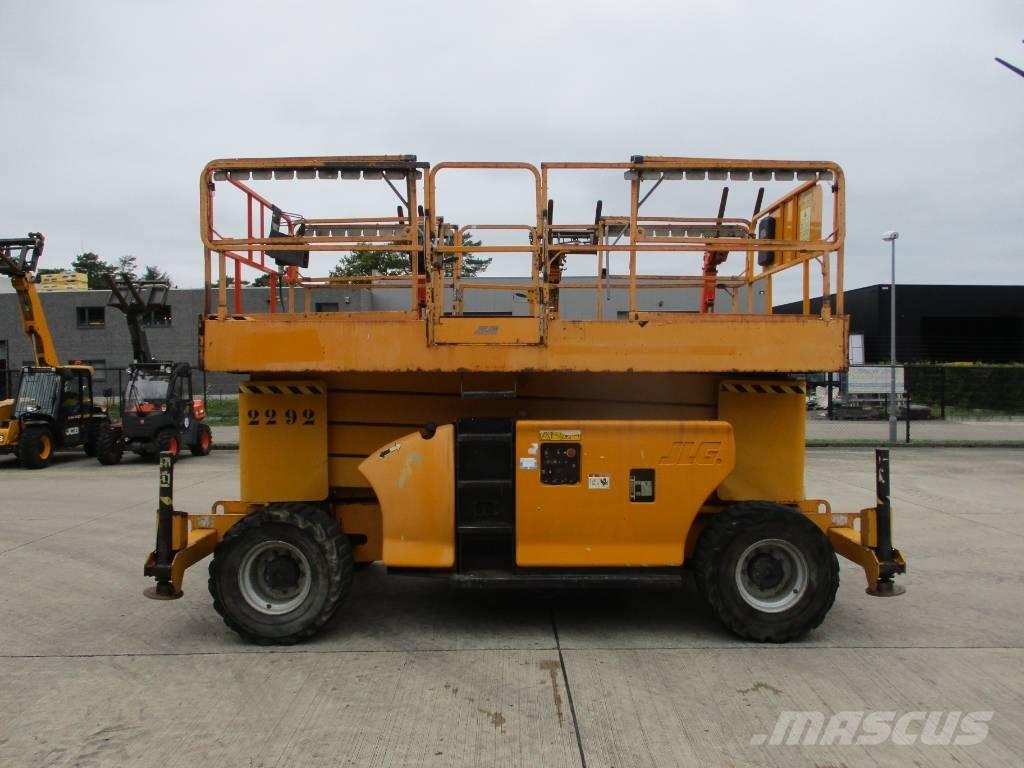 JLG 4394 RT (146) Nožnicové zdvíhacie plošiny