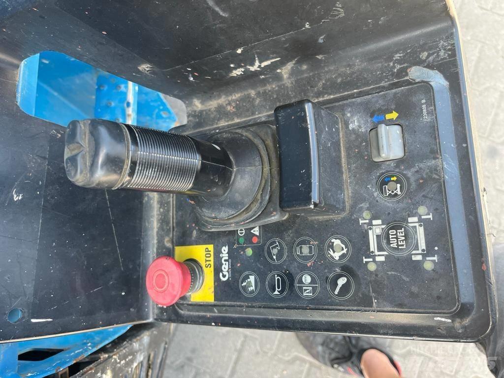 Genie GS 3390 RT Nožnicové zdvíhacie plošiny