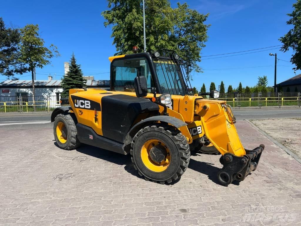 JCB 525-60 Hiviz Teleskopické manipulátory