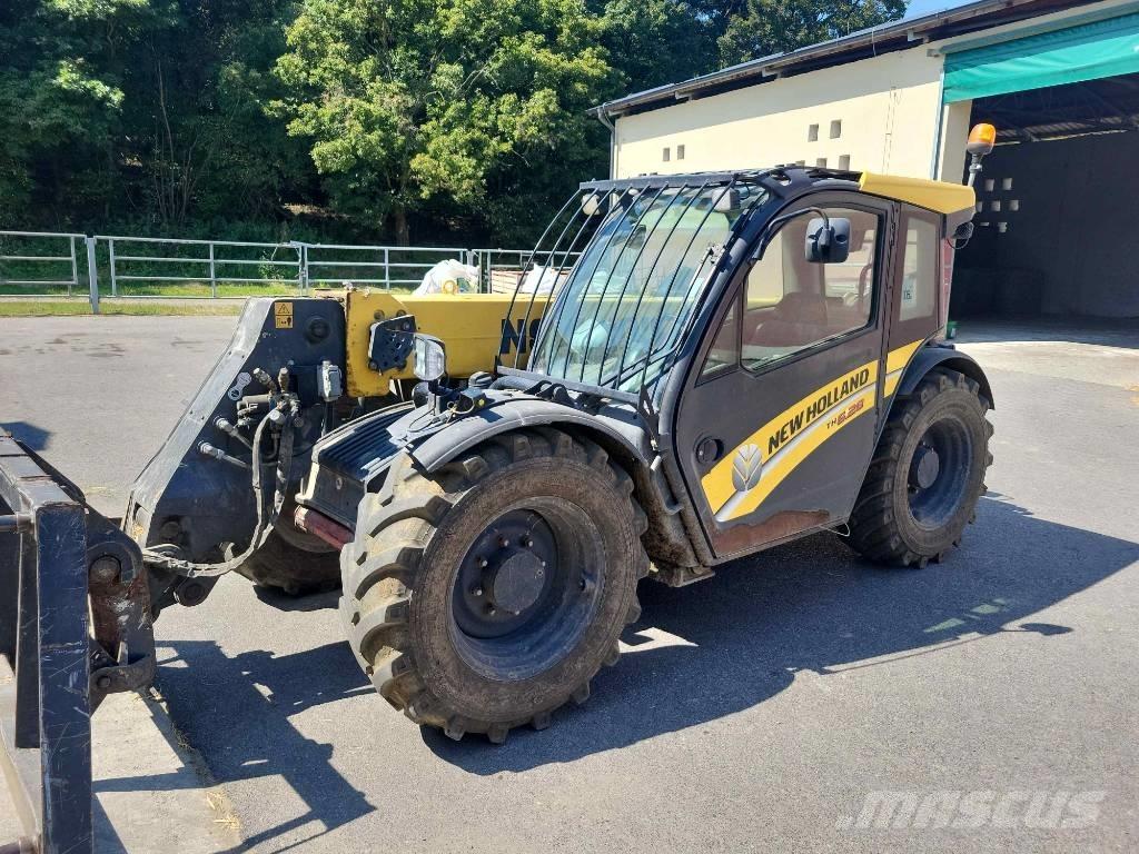 New Holland TH 6.28 Teleskopické nakladače pre poľnohospodárstvo