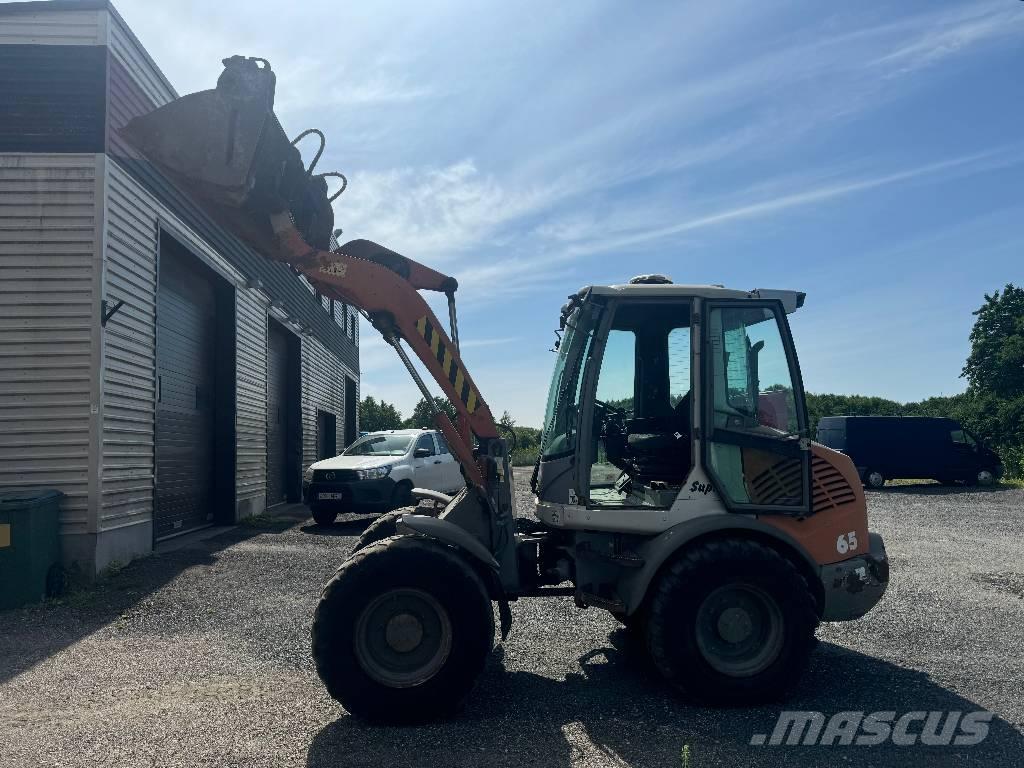 Atlas AR65 SUPER Kolesové nakladače