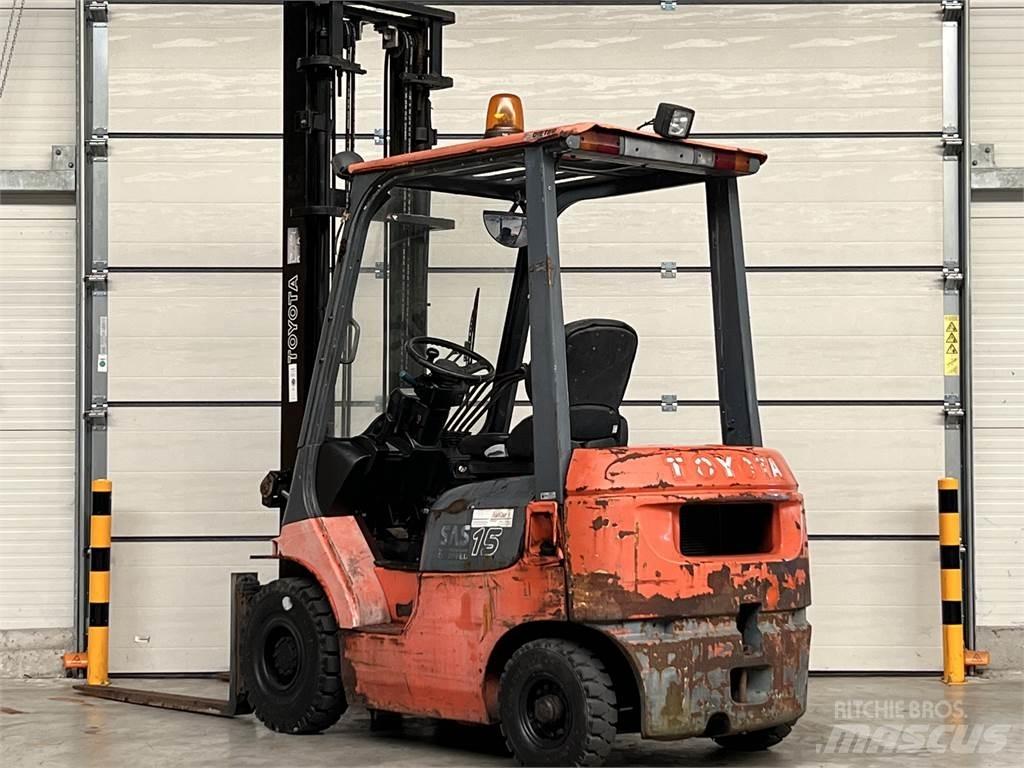 Toyota 02-7FDF15 Dieselové vozíky