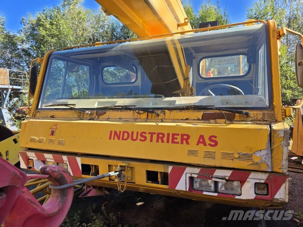 Faun RTF 40-3 Univerzálne terénne žeriavy