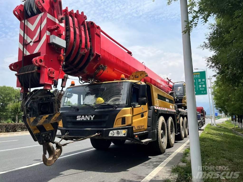 Sany SAC3500T Univerzálne terénne žeriavy