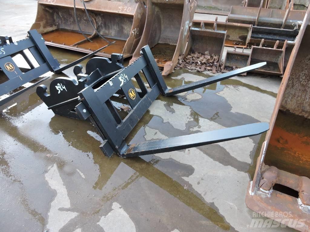  Palletvorken CW40 Univerzálne terénne žeriavy