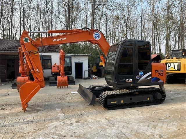Hitachi ZX70 Pásové rýpadlá