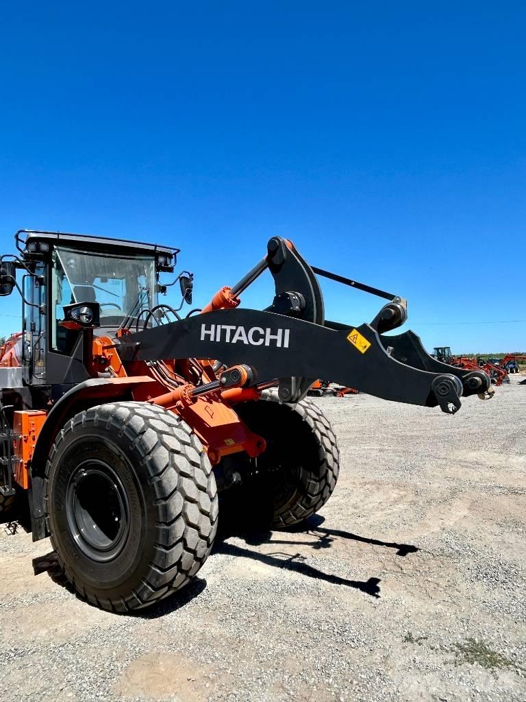 Hitachi ZW220-7 Kolesové nakladače