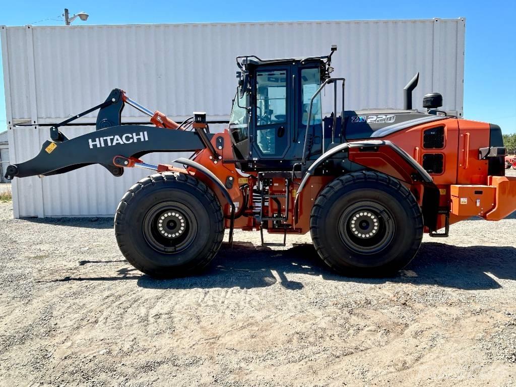 Hitachi ZW220-7 Kolesové nakladače