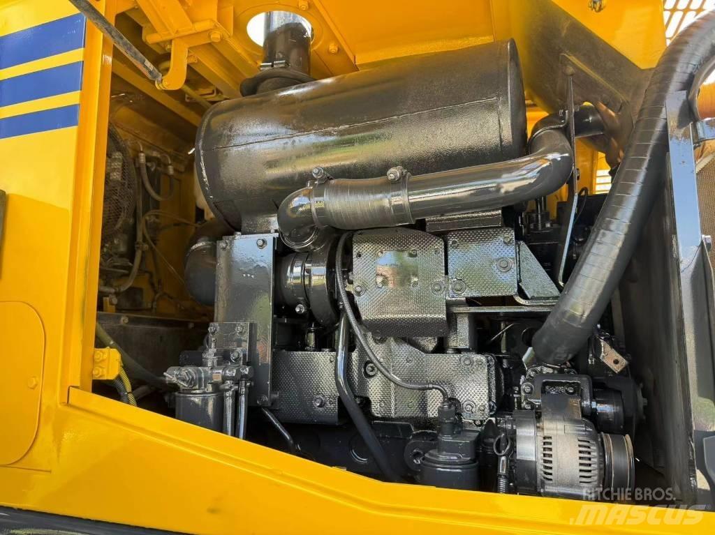 Komatsu WA 320-5 Kolesové nakladače