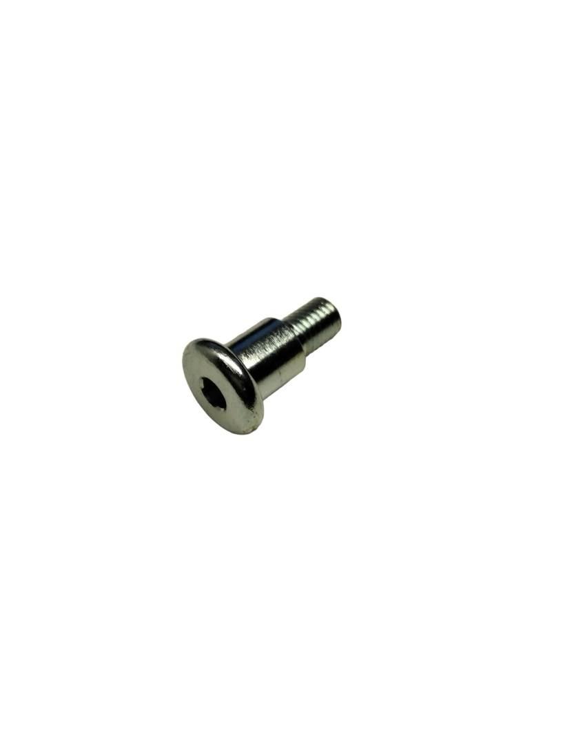  BeGe R620874 Kabíny a interiér