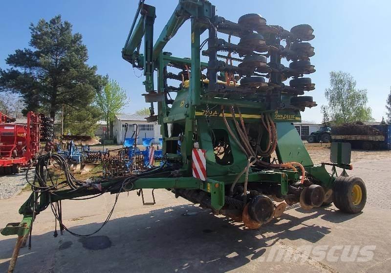 John Deere 750 A Ďalšie poľnohospodárske stroje