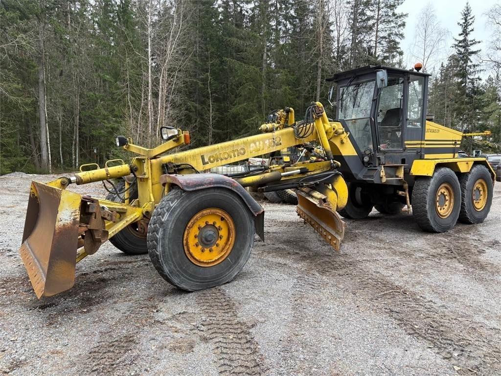 Lokomo AH 152 Grejdery