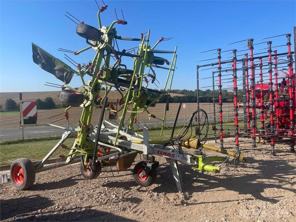CLAAS Volto 900 T Obracače a zhrabovače sena