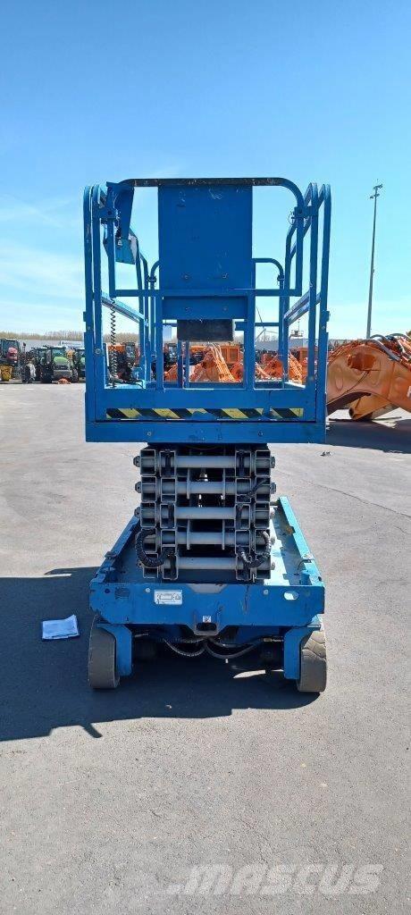 GENIE GS4047 Nožnicové zdvíhacie plošiny