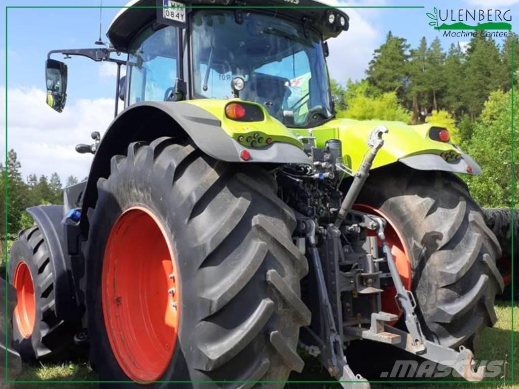 CLAAS Axion 850 Traktory