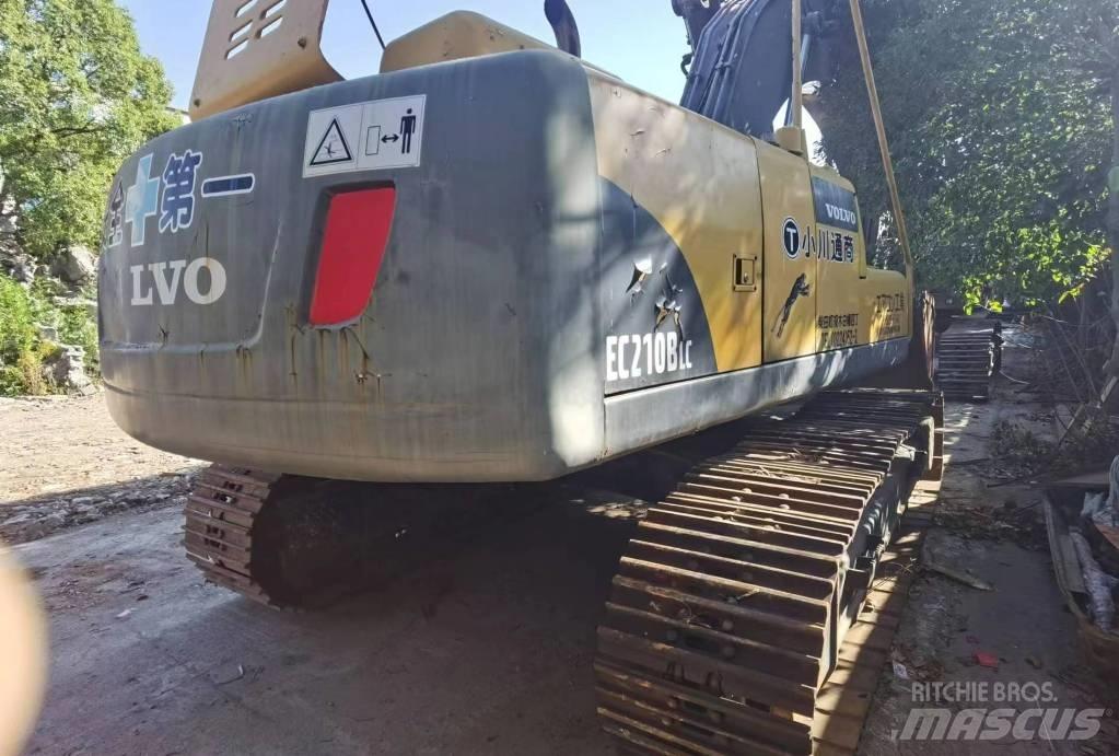Volvo EC 210 B LC Pásové rýpadlá