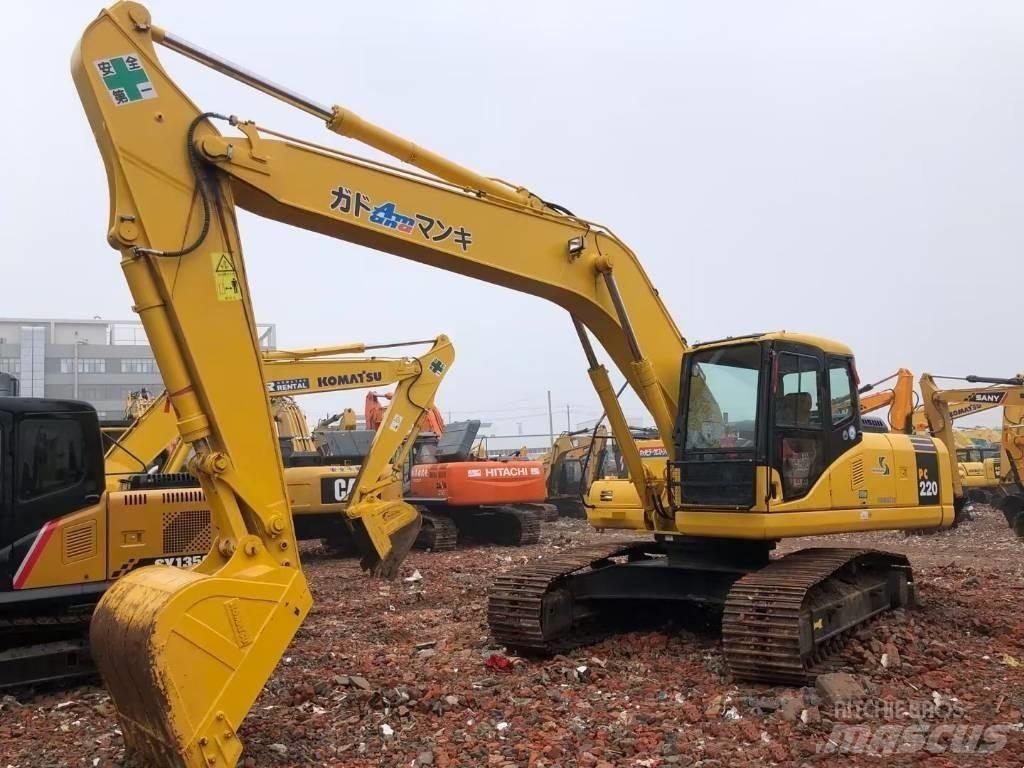Komatsu pc220-7 Pásové rýpadlá