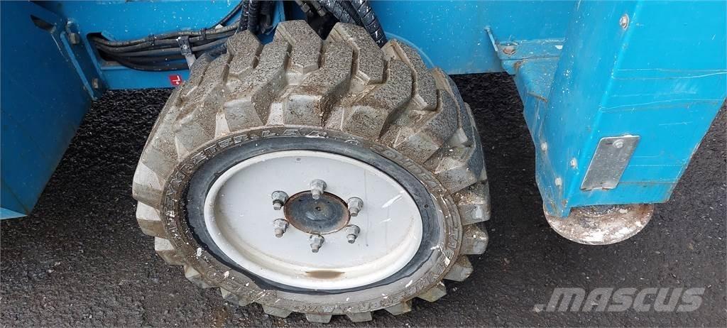 ATN CX15, 4x4 Nožnicové zdvíhacie plošiny