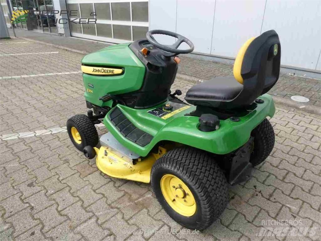 John Deere X304 Žacie stroje