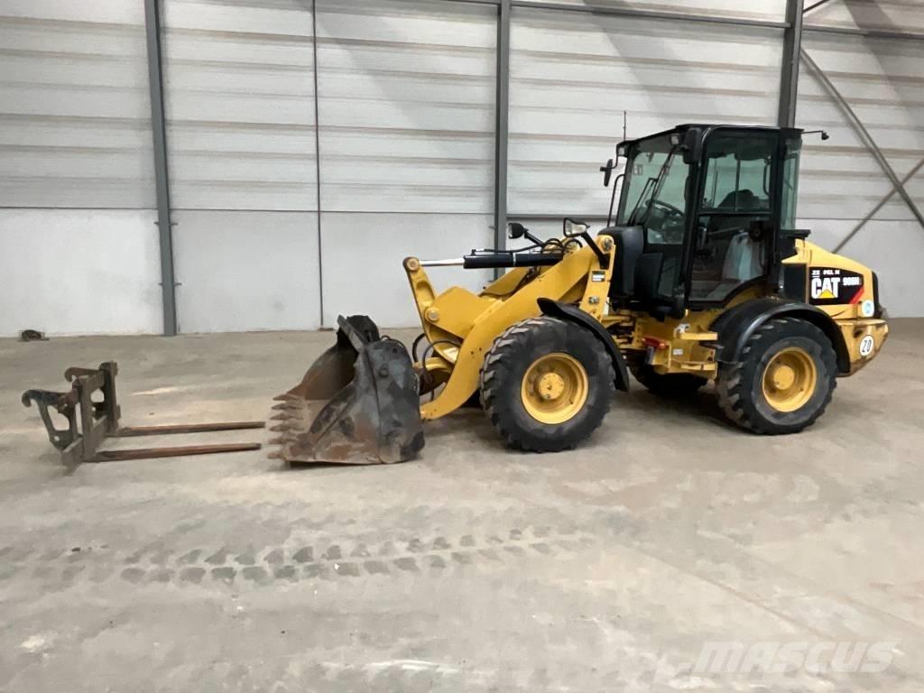 CAT 908 H 2 Kolesové nakladače