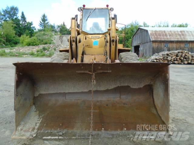 Clark 125 B Kolesové nakladače