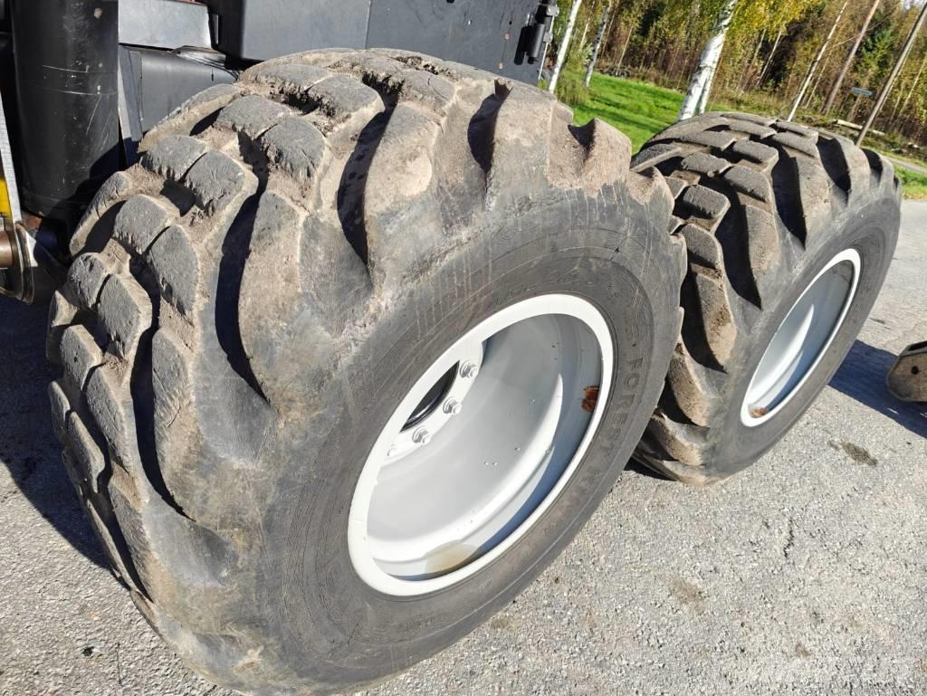 Komatsu 931 Harvestory