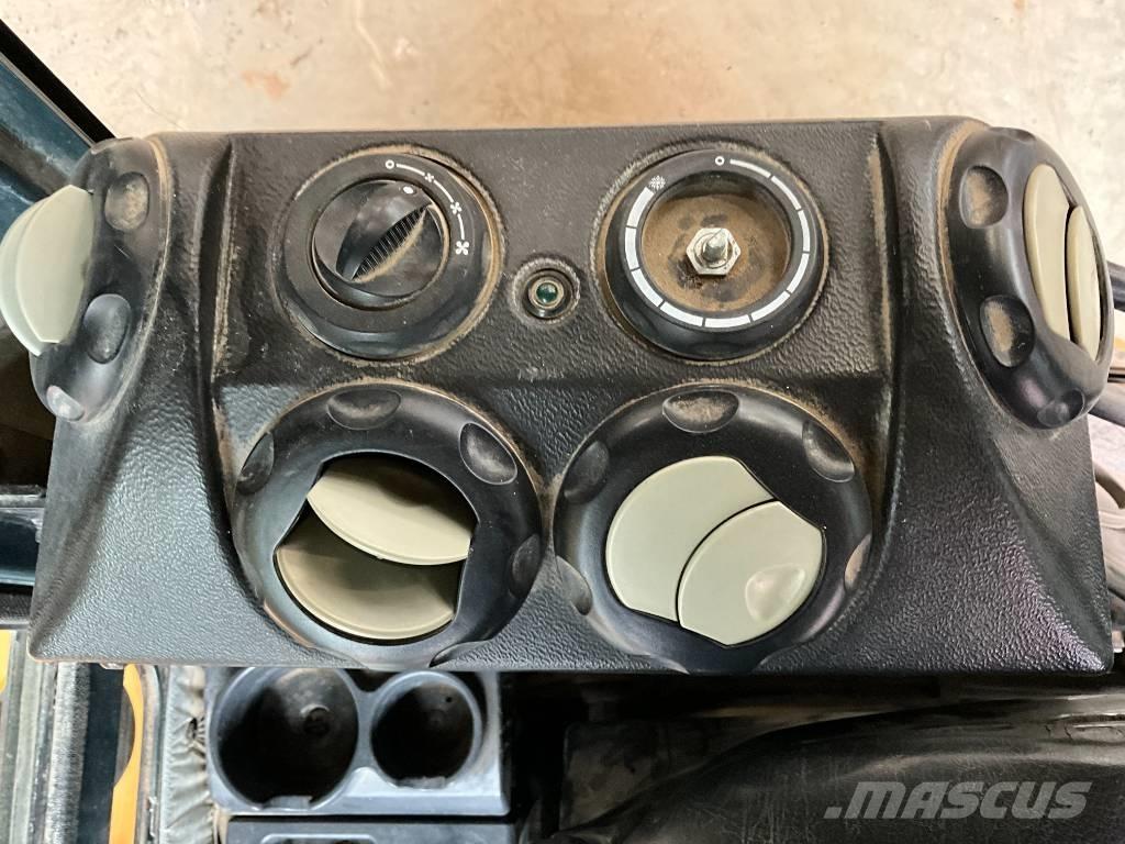 Hyundai Robex 35 Z-9 Mini rýpadlá < 7t