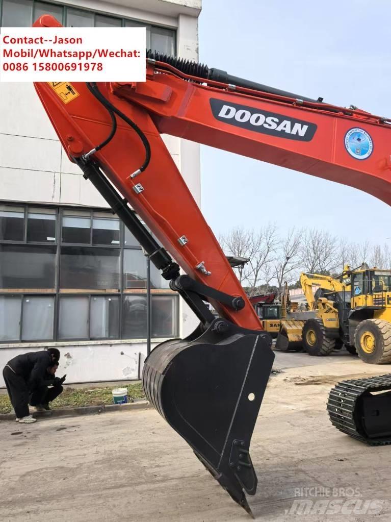 Doosan DX 225 LCA Pásové rýpadlá