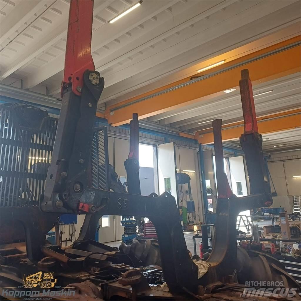 Komatsu 875 Ďalšie komponenty