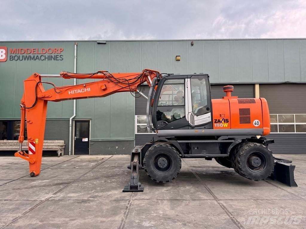 Hitachi ZX190W3 Kolesové rýpadlá
