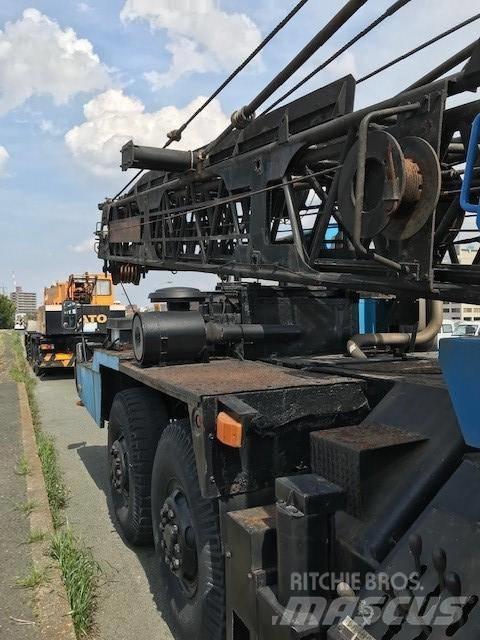 Sumitomo ST350MT Žeriavy pre ťažký terén
