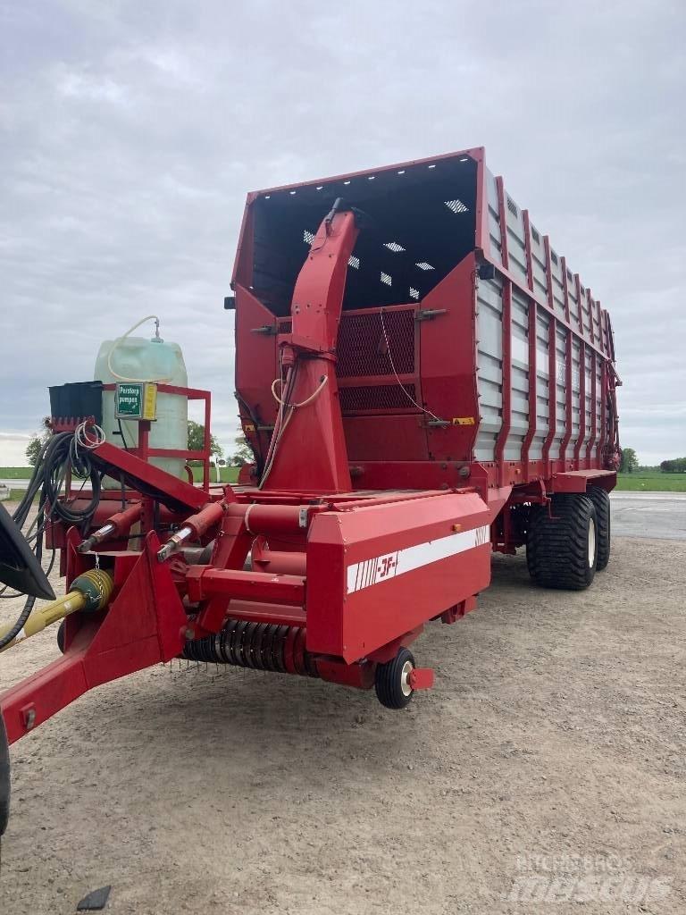 JF CT 4200 Samozberacie vozy