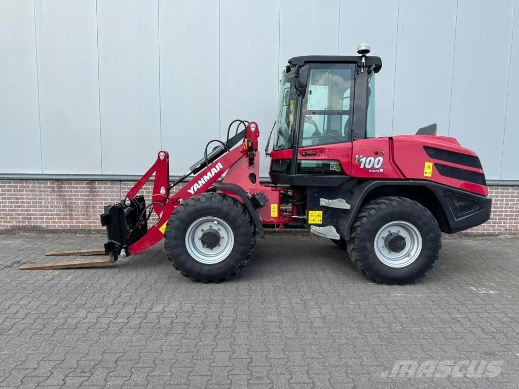 Yanmar V100 Kolesové nakladače