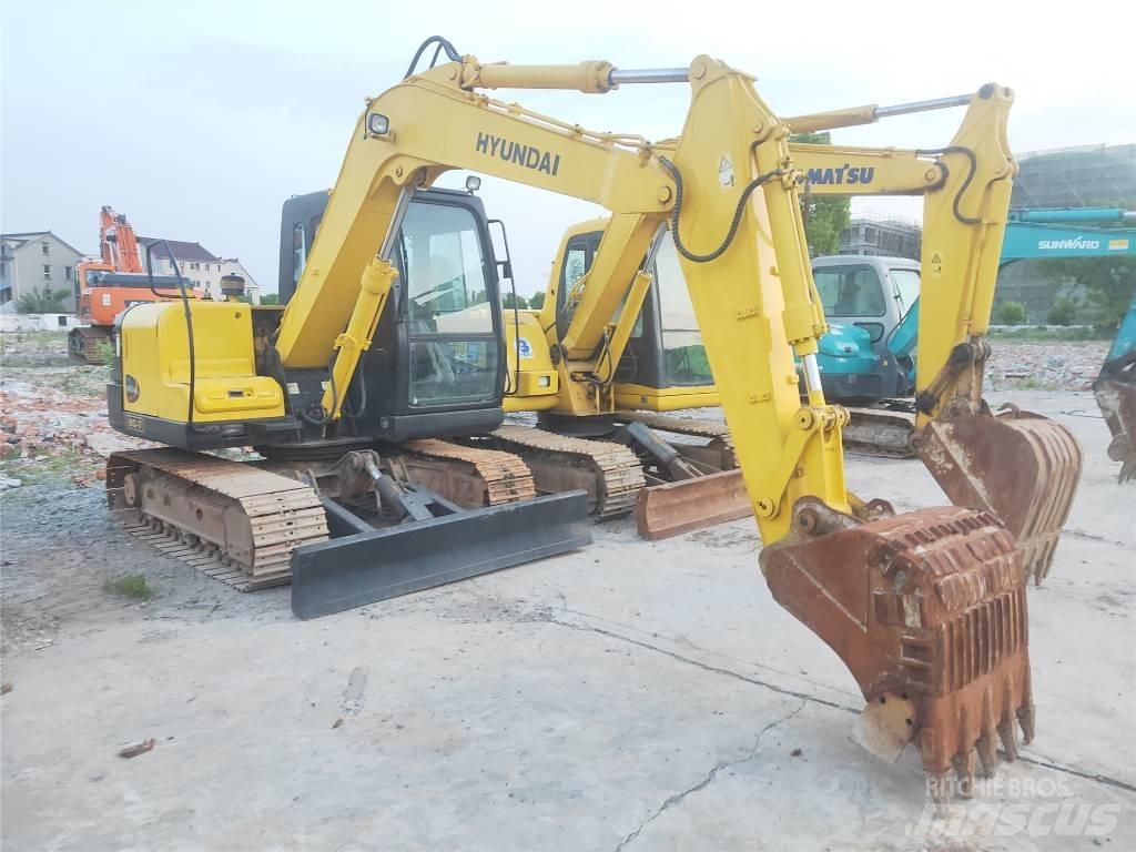 Hyundai R80-7 Pásové rýpadlá