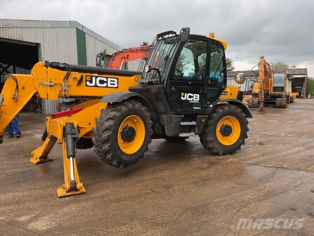JCB 540v140 Teleskopické manipulátory