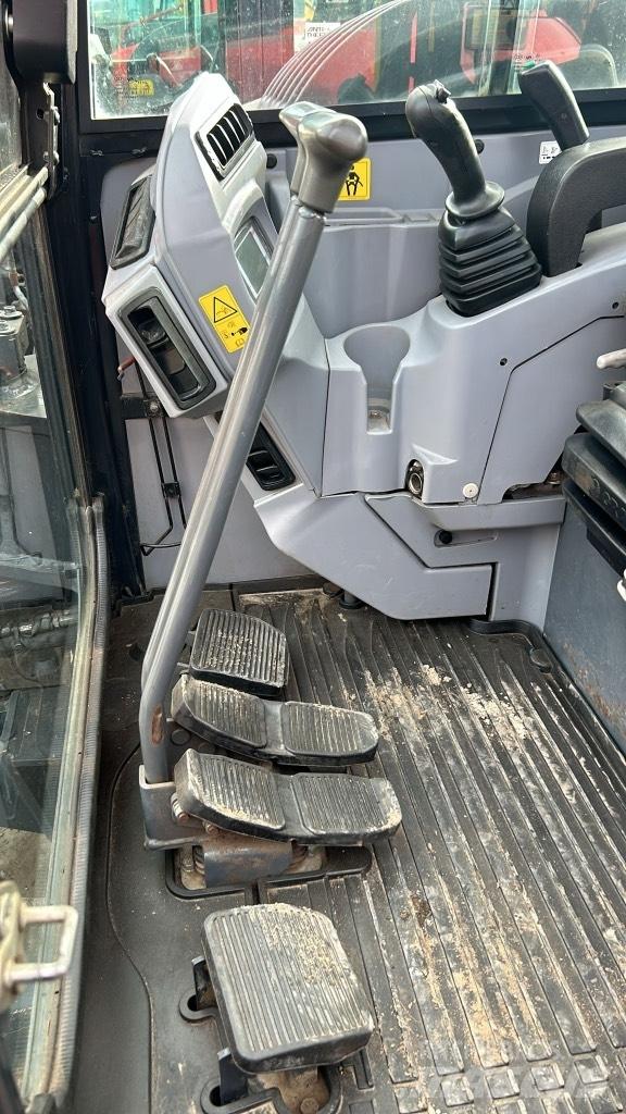 Kubota KX 080-4 Midi rýpadlá 7 t - 12 t