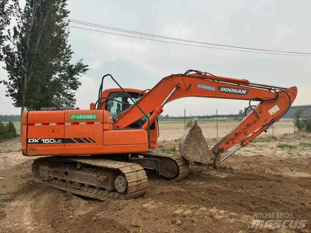 Doosan DX150 Pásové rýpadlá