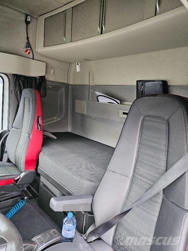 Volvo FH 540 Nákladné vozidlá na prepravu dreva