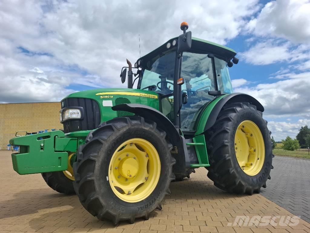 John Deere 5080M Traktory