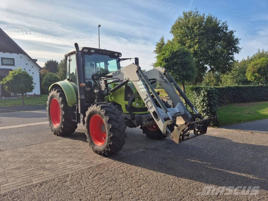 CLAAS Arion 610 Traktory