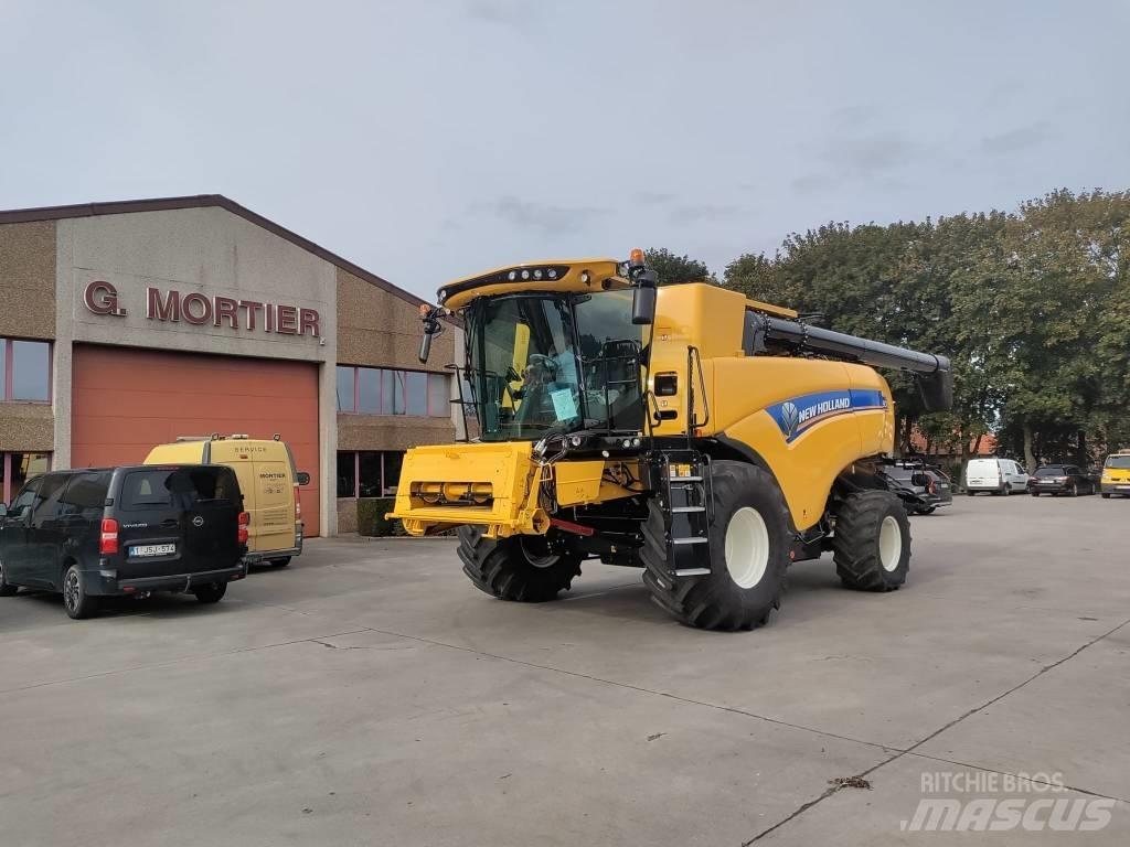 New Holland CX 8.80 Kombinované zberacie stroje