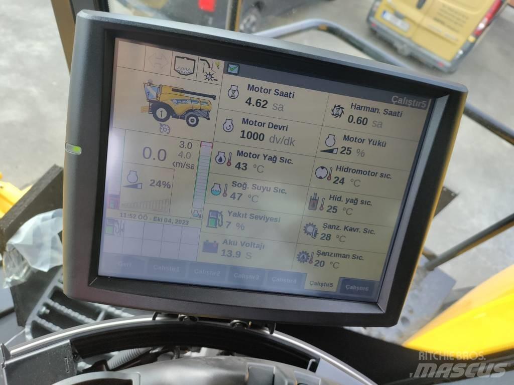 New Holland CX 8.80 Kombinované zberacie stroje