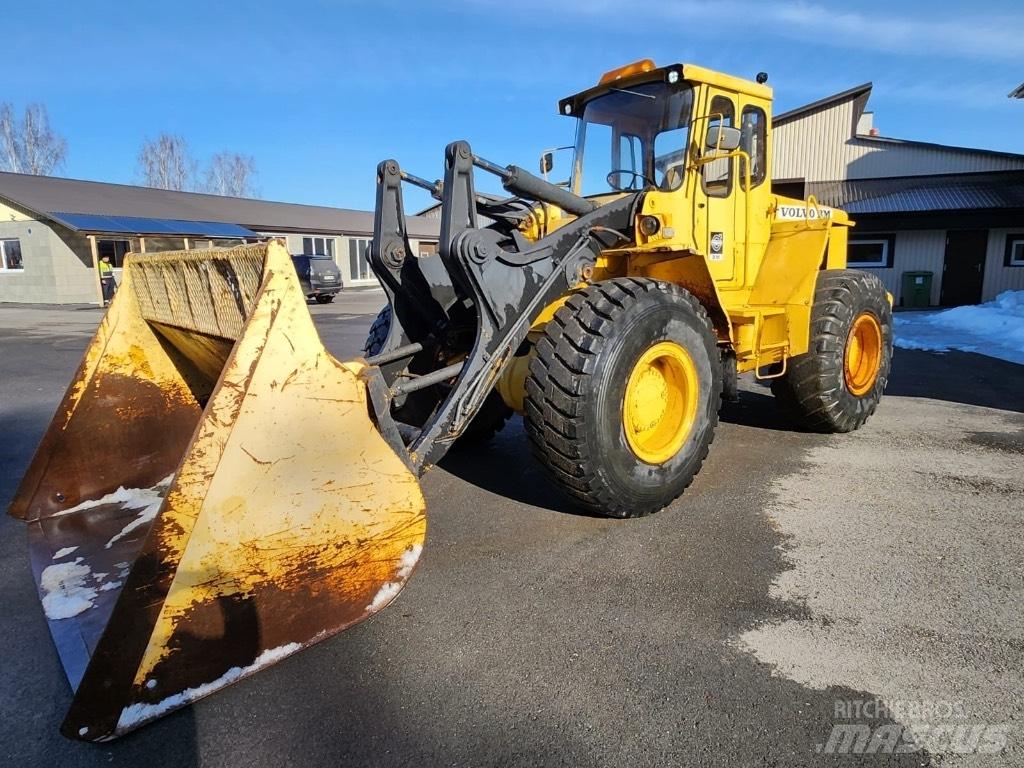 Volvo BM LM846 Kolesové nakladače