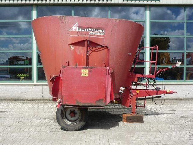 Trioliet SM-14 Kŕmidlá, kŕmne žľaby